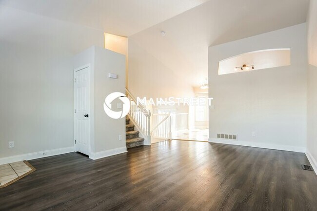 Foto del edificio - 3 Bedroom Pet-Friendly Home in BRIGHTON, C...