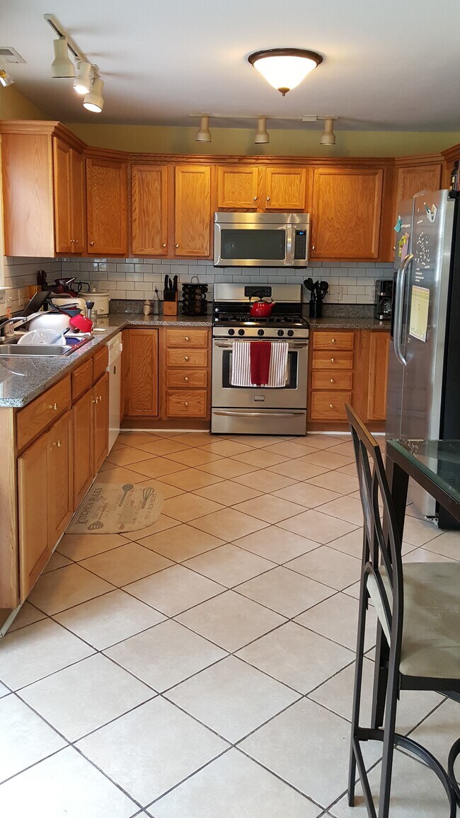 Foto del edificio - 4015 Bowdens Ferry Rd