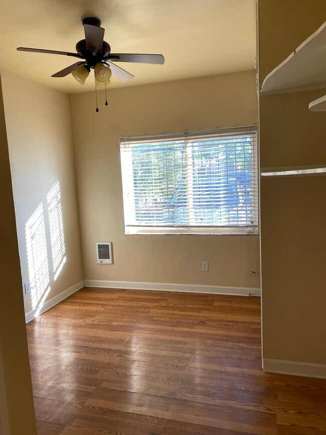 Building Photo - 1706 Ridgecrest Dr SE