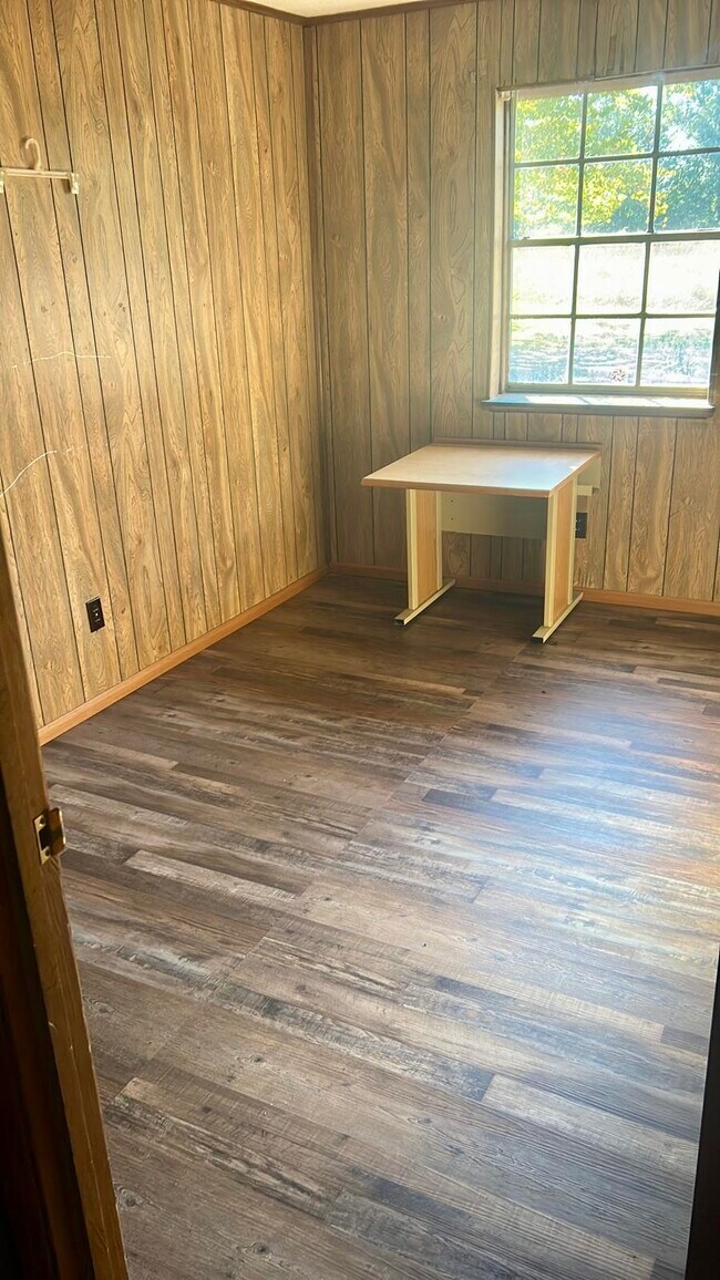 Foto del edificio - 1104 Halsey St