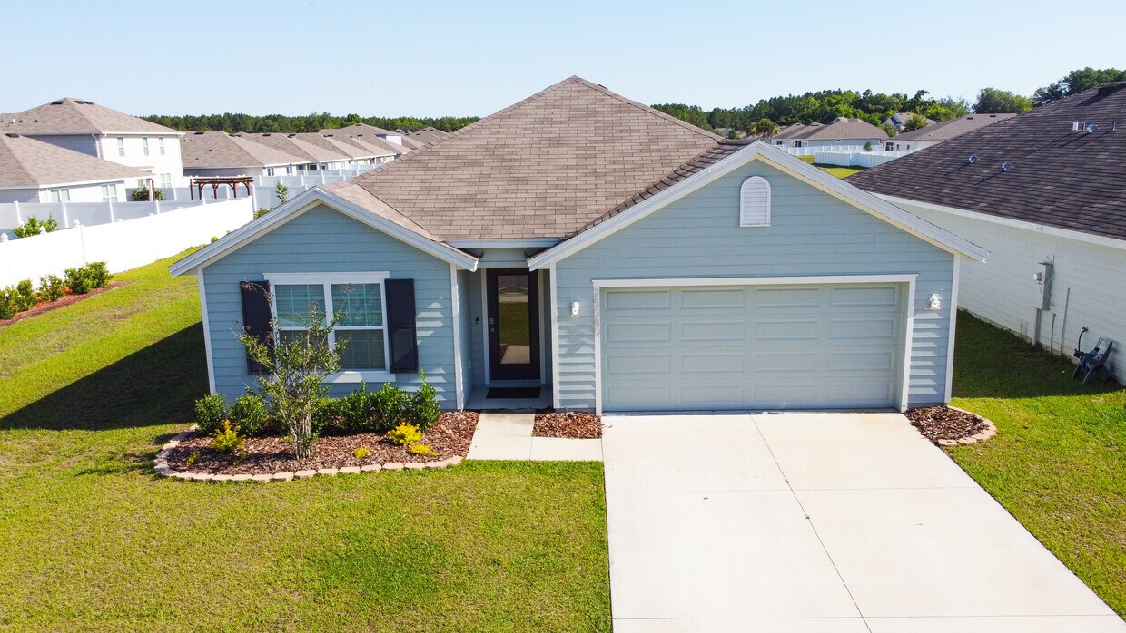 Foto principal - 25080 NW 8th Rd