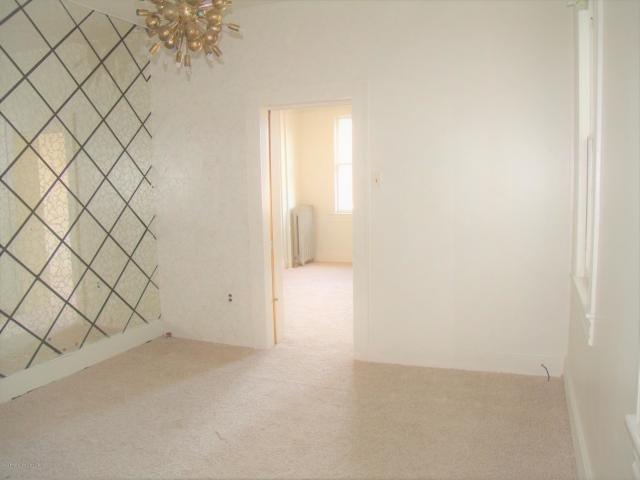 Foto del edificio - 344 Maple St