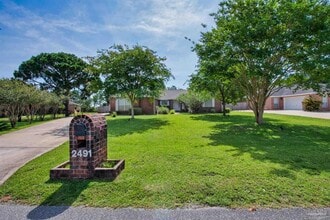 Building Photo - 2491 Parkridge Dr