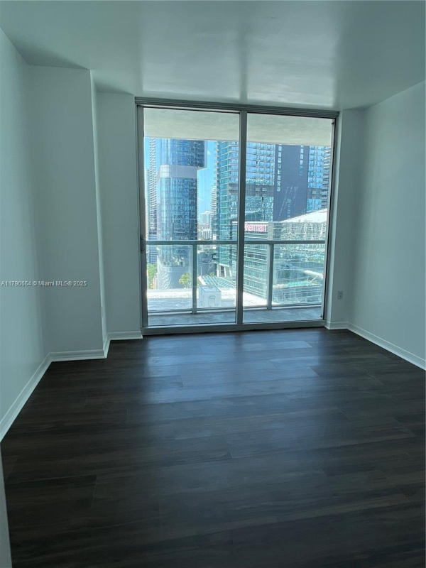Foto del edificio - 55 SE 6th St