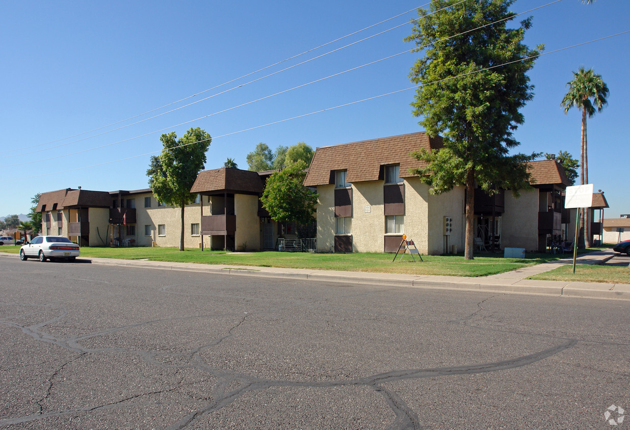 Foto principal - Tolleson Garden Apartments