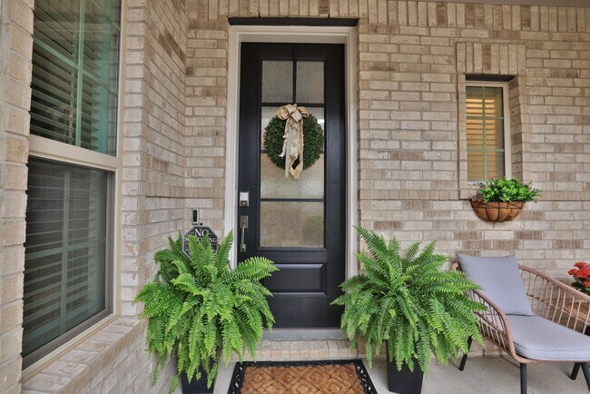 Building Photo - 18323 Tiger Flowers Dr