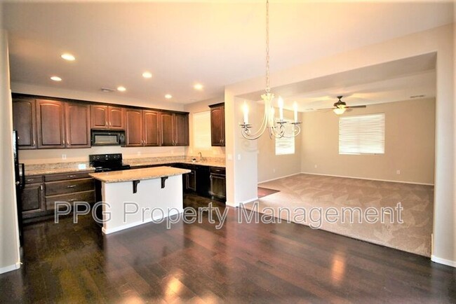 Building Photo - 17656 N 114th Ln
