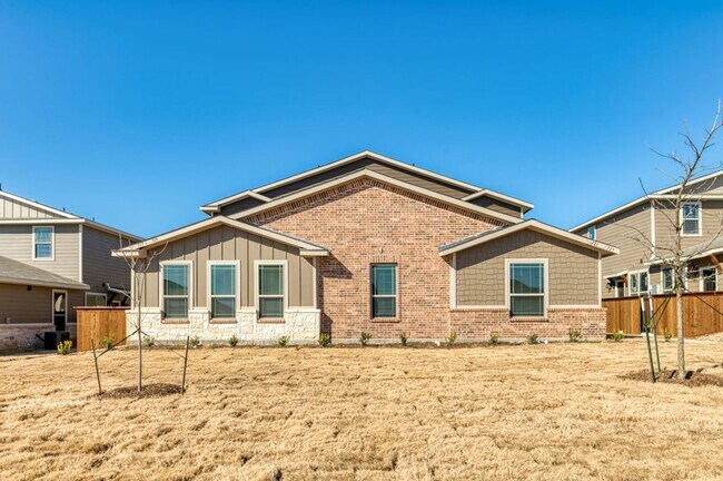 Foto del edificio - GORGEOUS 2 BEDROOM FOUR PLEX LOCATED IN MIDLOTHIAN ISD!