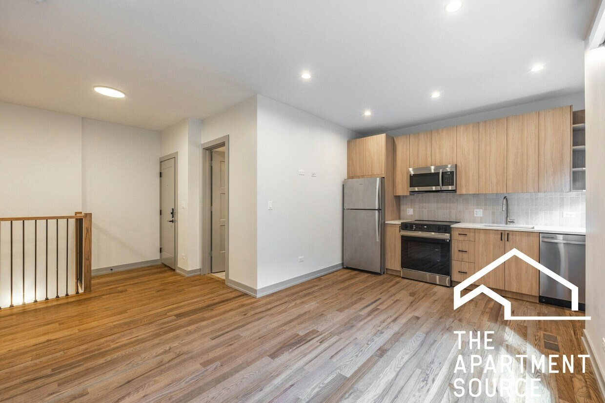 Foto principal - 1339 W Estes Ave