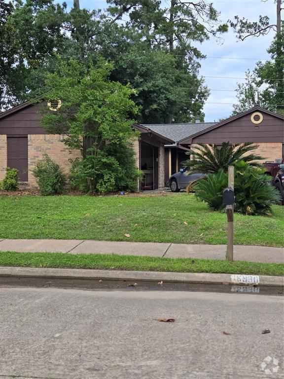 Building Photo - 18930 Pine Trace Ct
