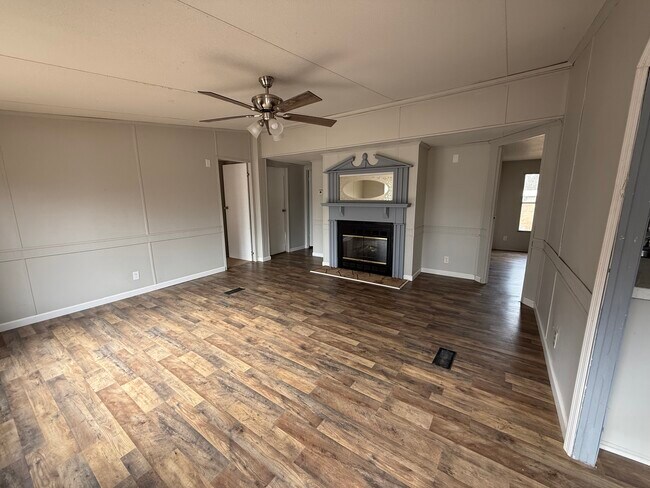 Foto del edificio - 142 Co Rd 405