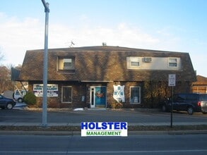 Building Photo - 617 N 3rd Ave