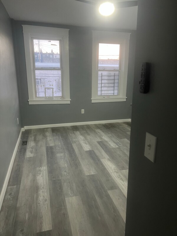 Building Photo - 2311 W Lexington St