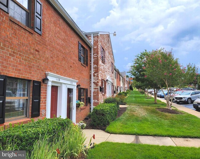 Building Photo - 11138 Rock Garden Dr