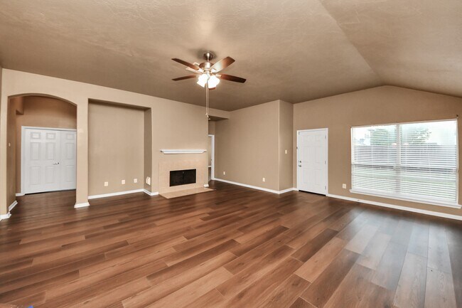 Building Photo - 6642 High Stone Ln