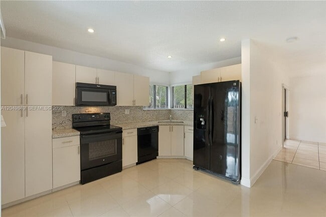 Photo - 9587 SW 148th Ave Circle S, Miami, FL 33196 - 1640 House