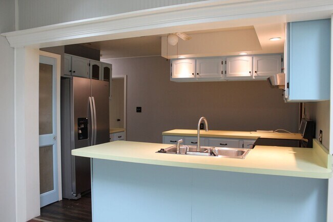 Foto del edificio - Secluded 3 BR Ranch in Danville!