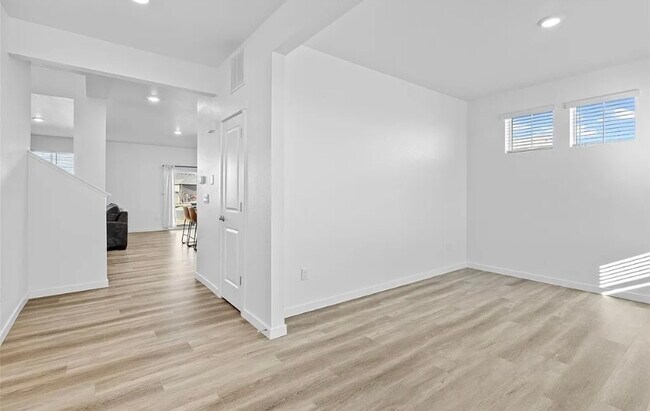 Foto del edificio - Berthoud Home