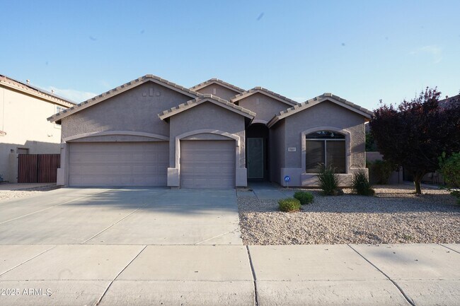 Foto del edificio - 7227 W Paradise Ln