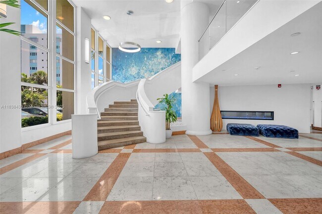 Building Photo - 10350 W Bay Harbor Dr