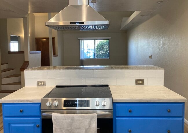 Open kitchen, living room design - 540 W Balboa Dr