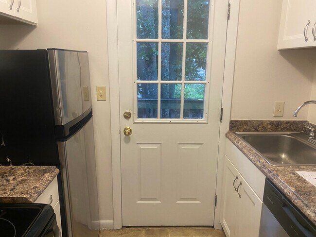 Foto del edificio - 9 Clinton St