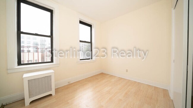 Foto del edificio - 3420 34th St