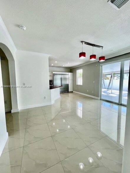 Foto del edificio - 15438 SW 23rd Ln