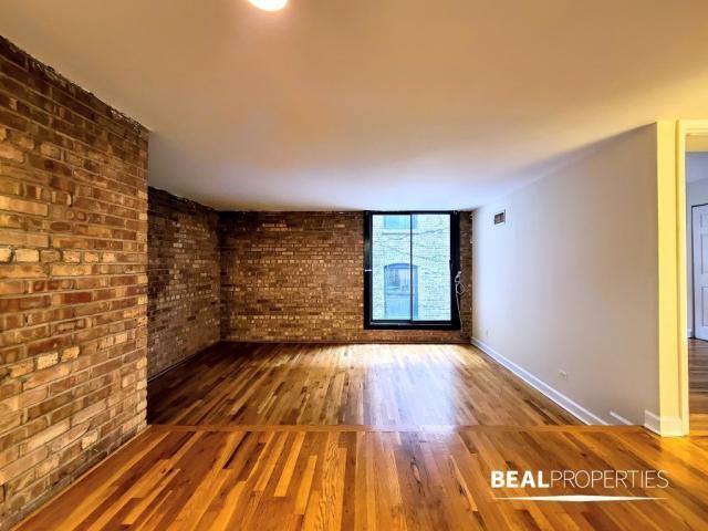 Foto del edificio - 2 bedroom in CHICAGO IL 60610