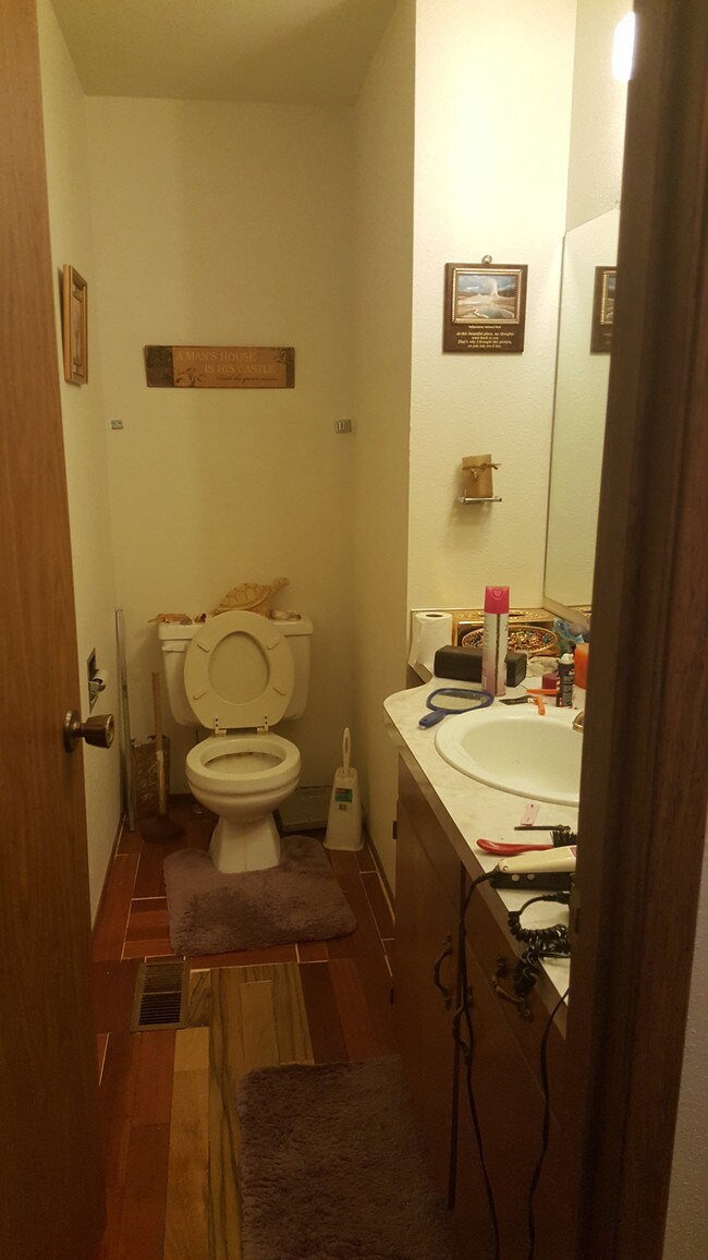 516 NE 9th Ct, MiltonFreewater, OR 97862 House Rental in Milton