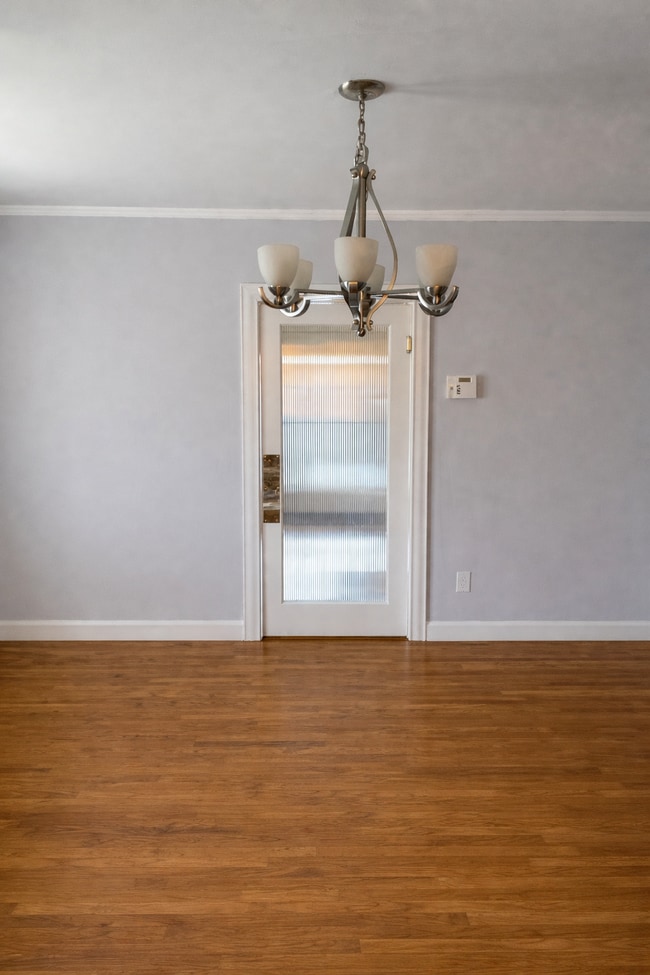 Photo - "Charming 3-Bedroom Oasis on Sunset Avenue – 1892 Sq. Ft. of Comfort and Style in Pasadena!" Apartment