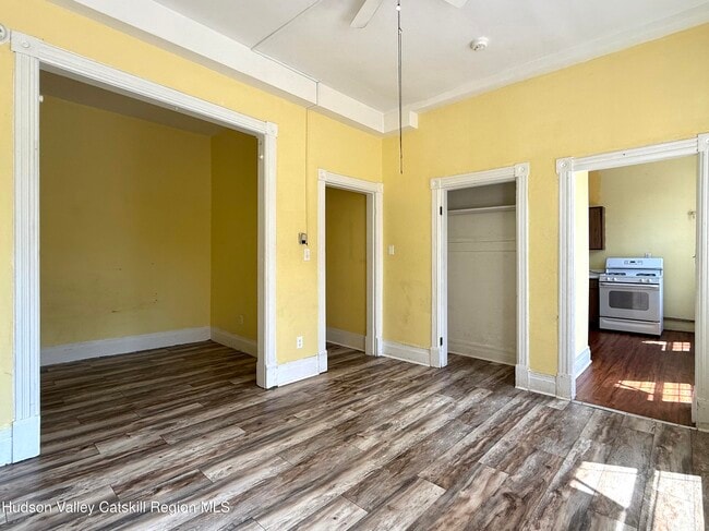 Building Photo - 110 Partition St