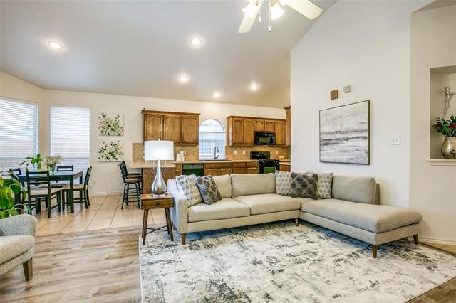 Foto del edificio - 12852 Old MacGregor Ln