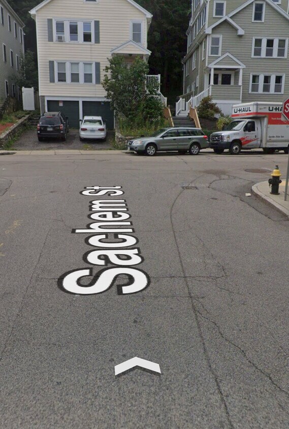 Foto principal - 17 Sachem St