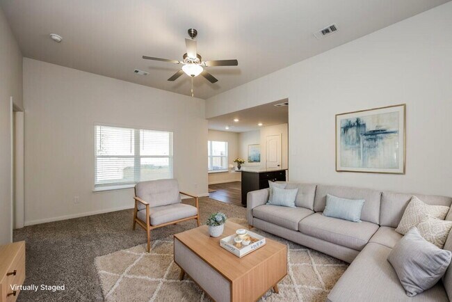 Foto del edificio - 1313 Redpine Dr