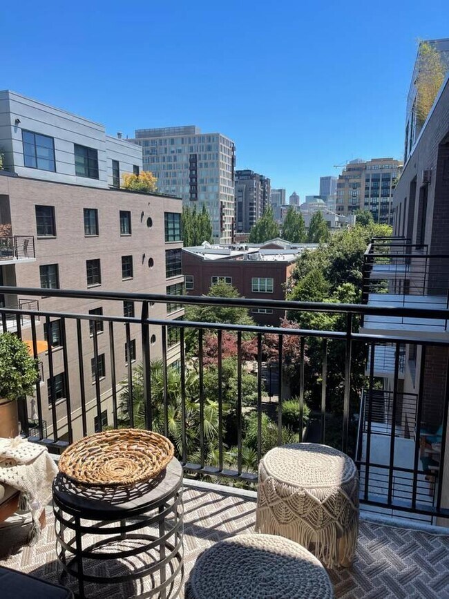 Foto del edificio - 1030 NW Johnson St