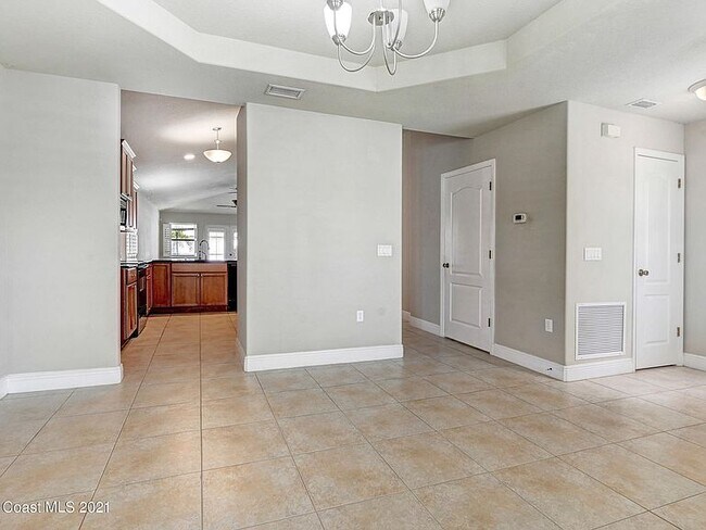 Building Photo - 3702 Brantley Cir