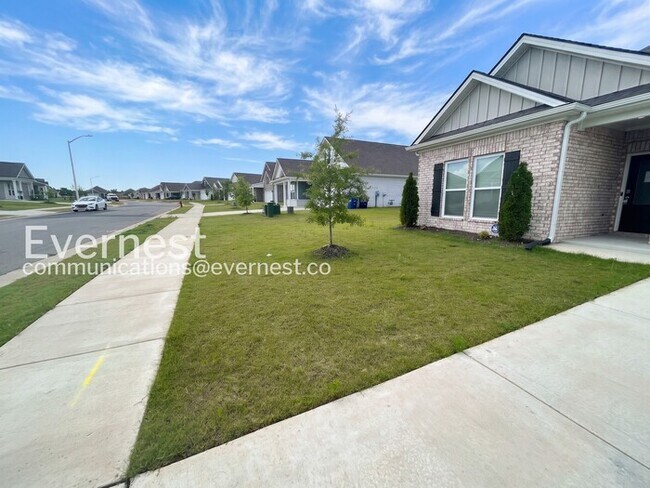 Building Photo - 8329 Gum Pond Dr