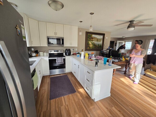 Foto del edificio - 1622 Linson Cir