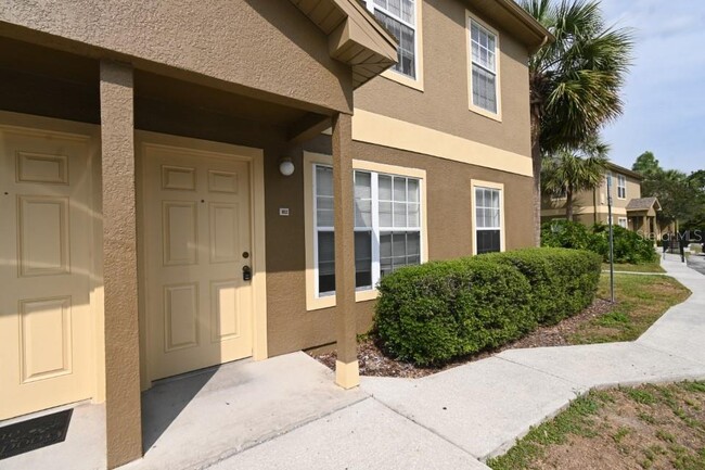 Building Photo - 5914 Willow Ridge Dr