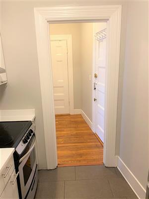Building Photo - 10 Sewall Ave