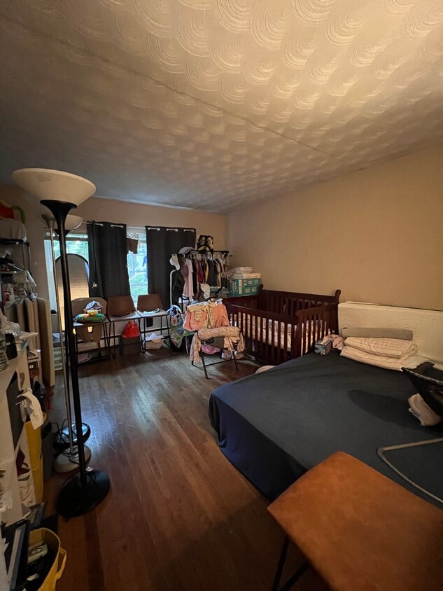 Primary Photo - 120 Pearl St