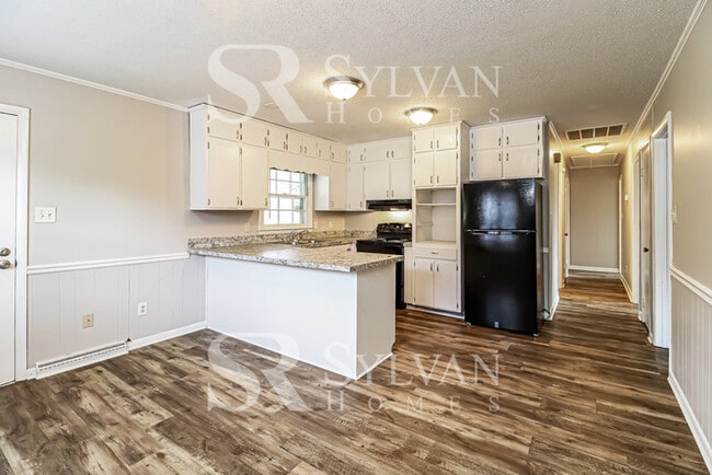 Building Photo - The Lifestyle You Deserve.
