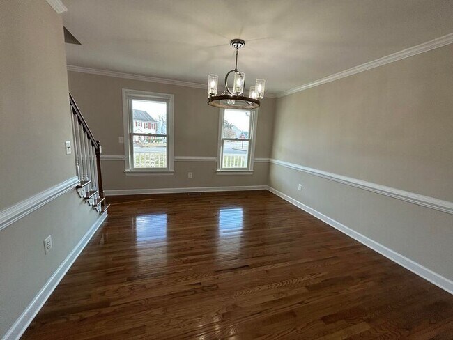 Building Photo - 10401 Bristol Ct