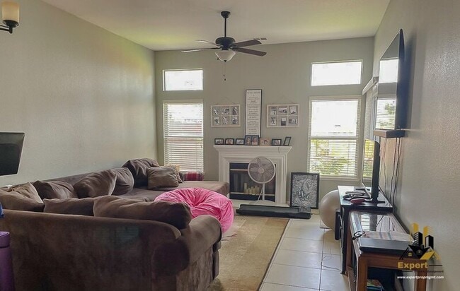 Building Photo - 9005 Hooded Crane Ct