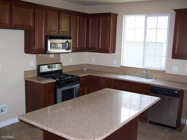 Building Photo - 4 br, 3 bath House - 2867 Echo Springs Dr.