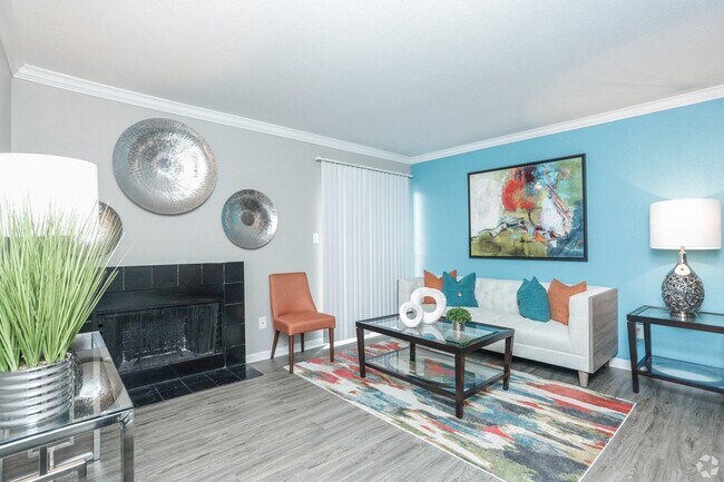 Foto del edificio - 10250 Lands End Dr