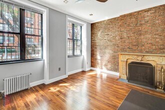 Building Photo - E 58TH ST.