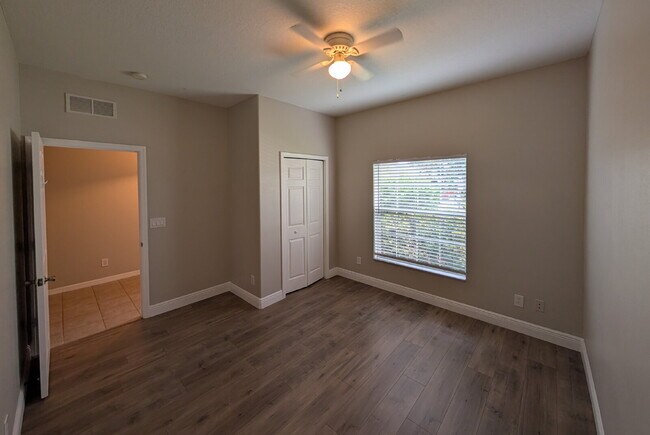 Foto del edificio - Charming 4-Bedroom Haven