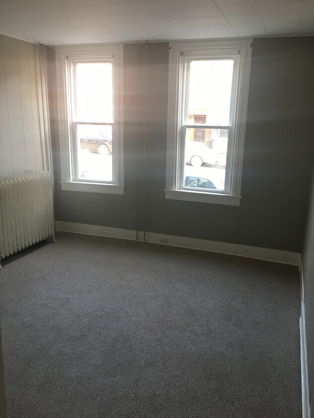 Primary Photo - 510 W Orange St